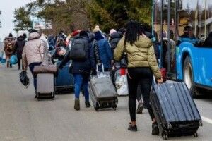 Для переселенців потрібно 600 000 квартир: пояснили, де Україна буде їх брати (Інфорграфіка)