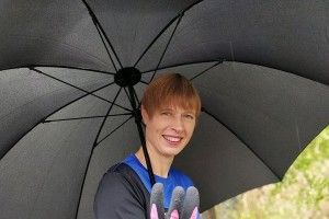 Президент Естонії прибирала сміття у Дніпрі