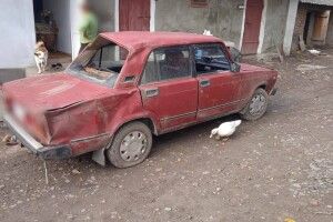 На Волині жінка викликала поліцію до співмешканця, а в нього виявили «букет» правопорушень