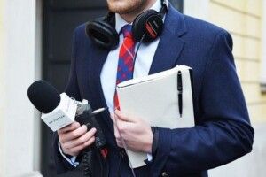 Уряд збільшив розмір державних премій для журналістів і письменників