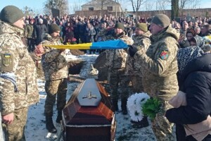 На Рівненщині попрощалися з 39-річним Героєм (Фото)