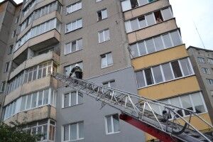У Рівному горів балкон багатоповерхівки