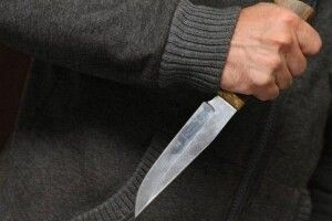 У Києві на Покрову підрізали учасника АТО/ООС: чоловік перебуває в реанімації у критичному стані