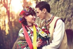 Перша шлюбна ніч українців:  чому після неї на наречену могли одягнути ярмо