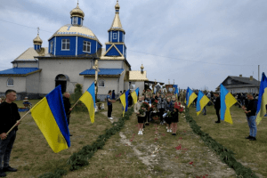 Сину саме виповнилося два: на Волині попрощалися з 33-річним Воїном (Фото)