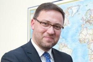 Варшава не прагне «обирати героїв» для України