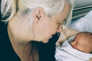 «Я народила в 50, коли мої друзі вже мають онуків»