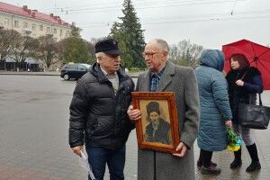 Як у Луцьку вшановують пам'ять Кобзаря (Фото)