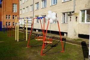 На Волині відкрили спортмайданчик біля прихистку для ВПО