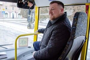 У громаді на Волині придбали для школярів автобус
