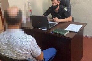 Педофіл намагався схилити 14-річного хлопця до інтиму: пропонував 500 гривень