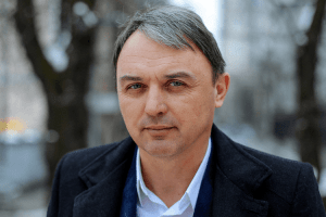 Ніхто в Україні не пробачить Зеленському замороження війни, - екснардеп з Волині