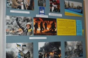 У Ковельському історичному музеї діє виставка «Герої не вмирають!»