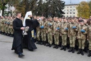 Присягнули служити Україні