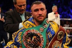 Ломаченко та Лопес погодились провести об'єднавчий бій без глядачів
