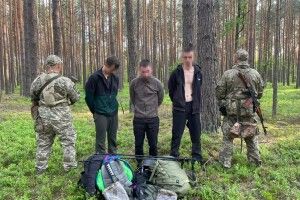У лісах на Волині затримали нелегальних «туристів»
