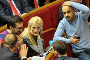 «Блок Порошенка»: «Хочете вільнодумства? Ок, але «халява» часто літати у Брюссель закінчилась!»