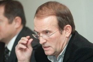 Медведчук лякає Україну танками бойовиків «Л-ДНР»