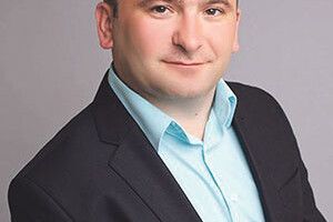 «ХАБАРА НЕ ПРОПОНУВАЛИ, БО ЗНАЮТЬ, ЩО НЕ ВІЗЬМУ»