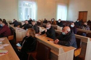 На Волині депутати проголосували проти підвищення тарифів і за відшкодування своїх витрат з місцевого бюджету