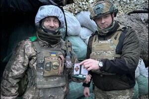Бійцям Луцького батальйону, які перебувають на «нулі», вручили відзнаки (Фото)