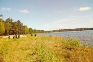 На волинському Поліссі почистили береги озера