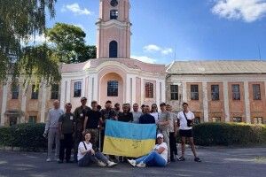 20 воїнів з усієї України побували в Олицькому замку на Волині 