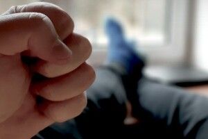 Понад рік тюрми за домашнє насильство отримав житель Рівненщини. Це найсуворіший термін за рік