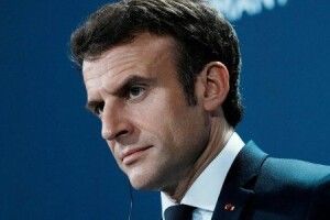 Макрон провів телефонні розмови з Зеленським і Путіним