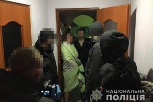 У Луцьку злапали сутенера, який ще й наркотики продавав