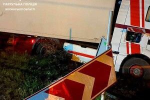 На Волині п’яний водій фури заснув за кермом (Фото) 