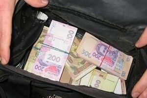 У Горохові в жінки вкрали 18 тисяч в туалеті 