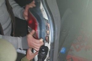 Викрито контрабандне куриво на пів мільйона гривень, двох організаторів та чотирьох пособників (Фото)