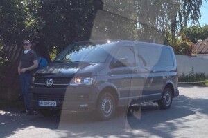 «Європейська Солідарність» заявила про незаконне стеження за лідером партії Петром Порошенком і вимагає від Зеленського пояснень