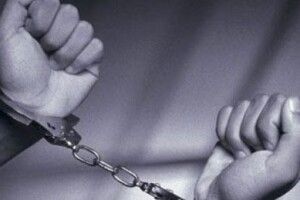 У Луцьку поліція спіймала серійного злодія, який намагався вкрасти мотоцикл