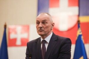 Сьогодні голова  Волинської облдержадміністрації повідомить про свою відставку?