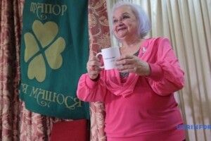 Вчительку історії нагородили орденом Усмішки