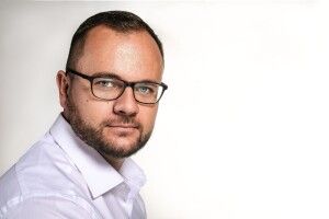 Вихователька і скотч для ротиків: Поліщук прокоментував скандал в луцькому дитсадку