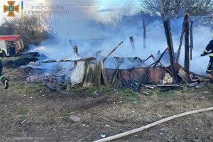 На Горохівщині згоріло дві тонни соломи