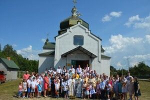 Волинське село, про яке нині в Києві знають через лохину, врятувала… траса