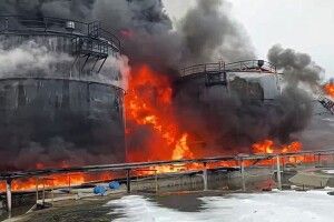 Пожежу на нафтопереробному заводі у Волгограді «організували» дрони СБУ