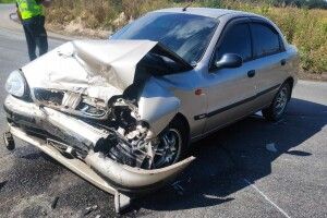 Автоаварія на Рівненщині: мама – в лікарні, а її 6-річного сина врятувало автокрісло