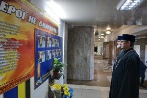 Священники молилися за українських воїнів