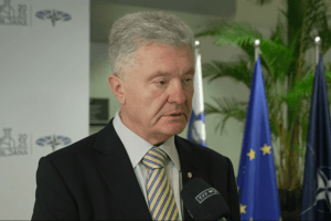 Порошенко в ефірі TVP World закликав європейців «навчитись жити без росії»