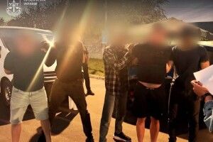 На Волині двоє чоловіків намагалися забронювати військовозобов'язаного через фіктивне працевлаштування