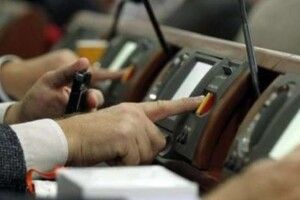  «Вбиває трансжирами людей»: депутат від Волині просить запровадити санкції проти «Рошен»