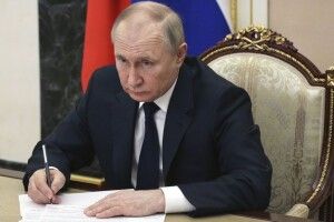 «Часто випадають з вікон»: повірена США вважає, що російські еліти бояться  «мстивого  путіна»