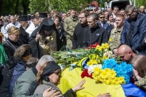 Учора на Рівненщині попрощалися із десятьма воїнами