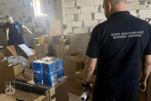 На Волині викрили масштабне підпільне виробництво алкоголю