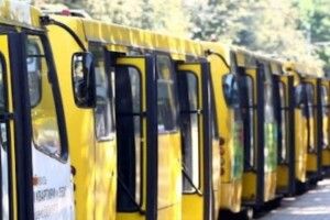 У Луцьку почав курсувати новий приміський автобус